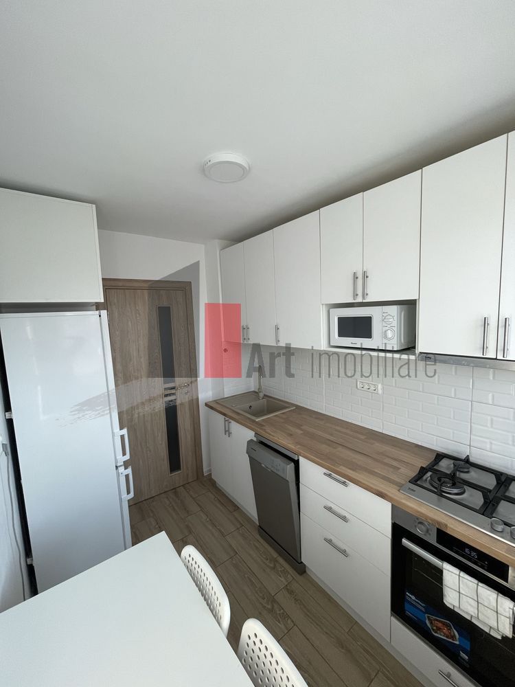 Inchiriem apartament 3 camere- Gorjului-Pet friendly - Poză 1