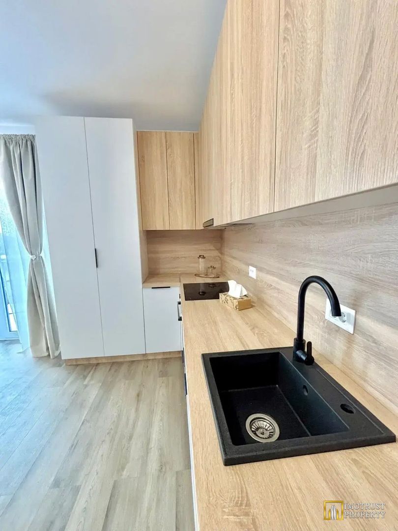 De vanzare partament 2 camere Confectii Arad - Poză 3