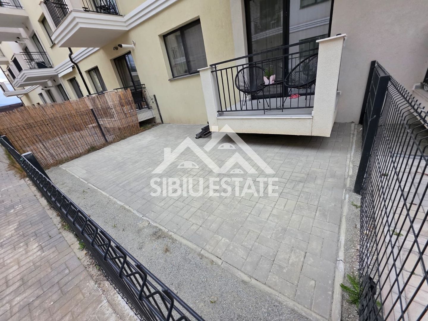 Studio 37 mp cu gradina,  zona Brana, Selimbar - Poză 7