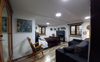 Apartament 3 camere -demisol -zona centrala - Poză 2