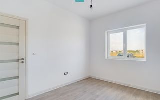 Apartament 1 cameră și dormitor separat, Torontal - Poză 3