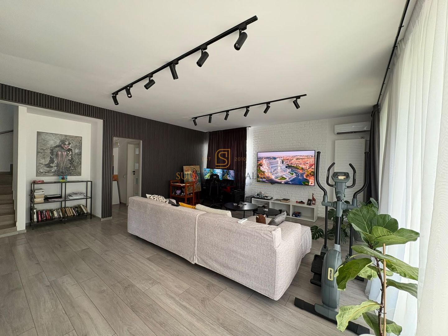 Duplex modern cu 4 camere, curte amenajata, com.Berceni - Poză 6