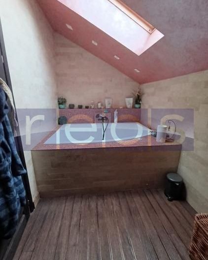VANZARE APARTAMENT- 6 -CAMERE -VILA INTERBELICA- ZONA- Austrului - Poză 9