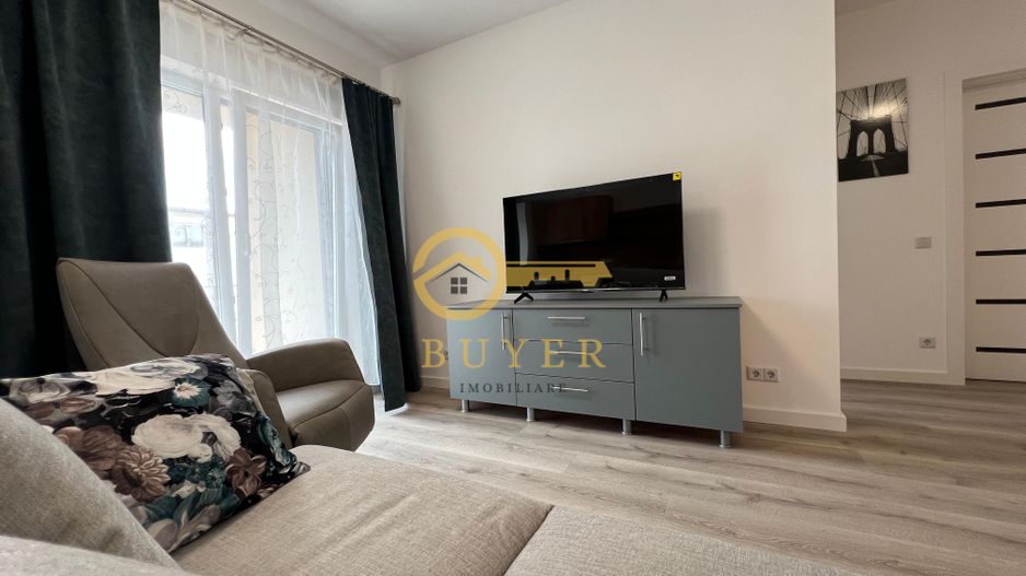 Apartament cu 2 cam si balcon complet mobilat si utilat- lift si boxa - Poză 8