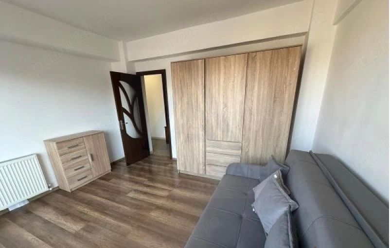 Garsoniera 37 mp balcon etaj 3 cu lift zona Mihai Viteazu - Poză 2