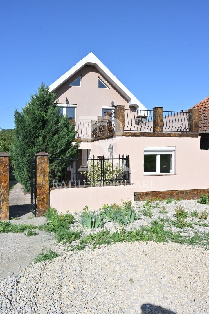 Casa cu Etaj | Hidiselu de Sus - Poză 3