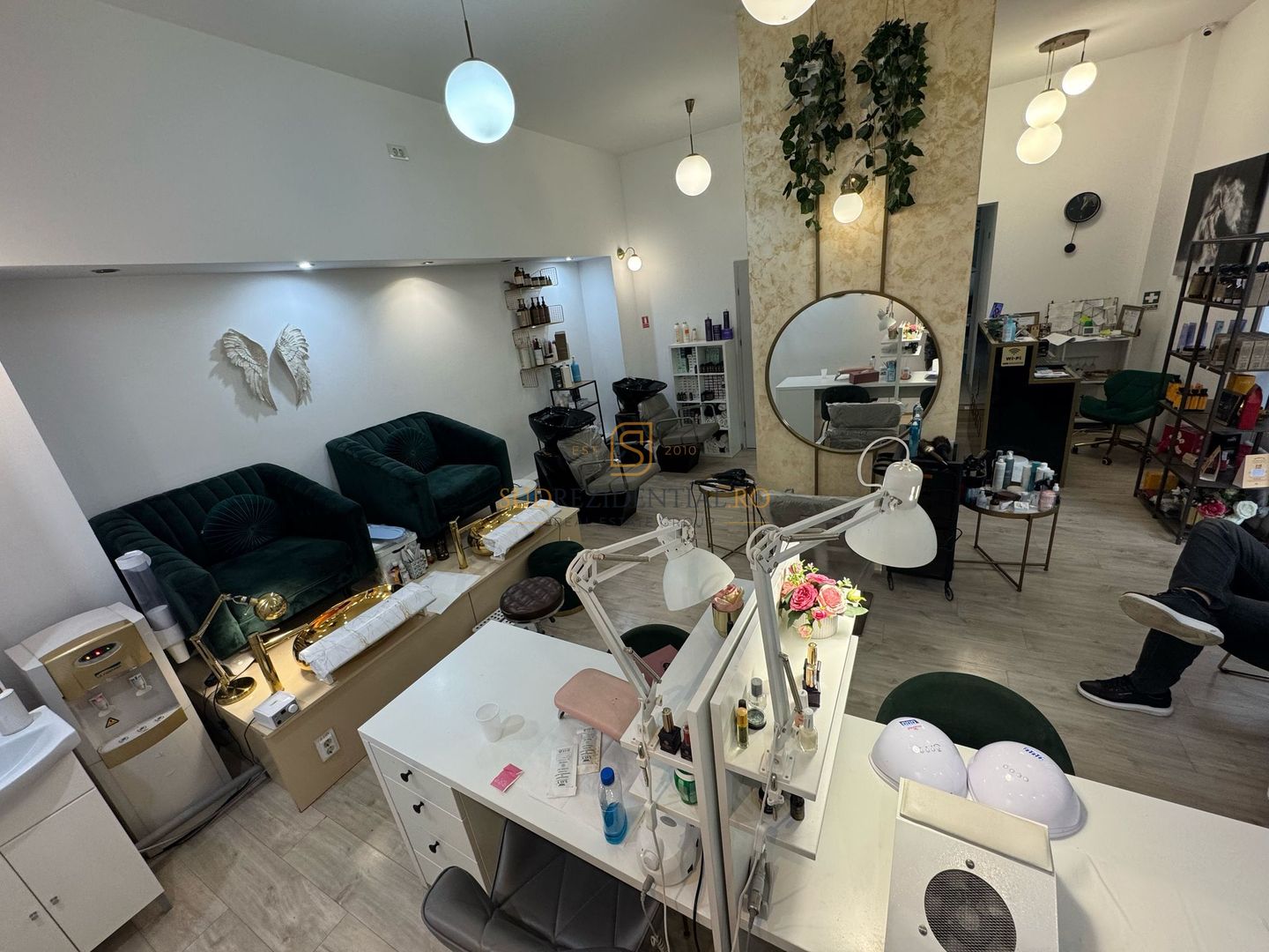 Spatiu comercial de inchiriat - Salon de infrumusetare in zona Viilor - Poză 4