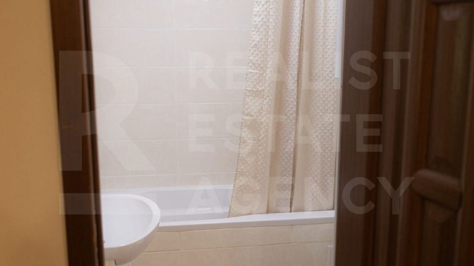 Chirie, apartament, 3 camere, str. Mihail Kogălniceanu, Centru - Poză 9