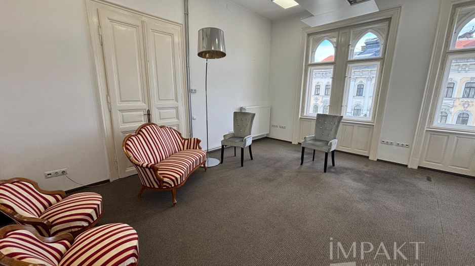 Spatiu de birouri de inchiriat in centru! - Poză 1