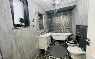 Casa Zona Liceului Pedagogic - Poză 21