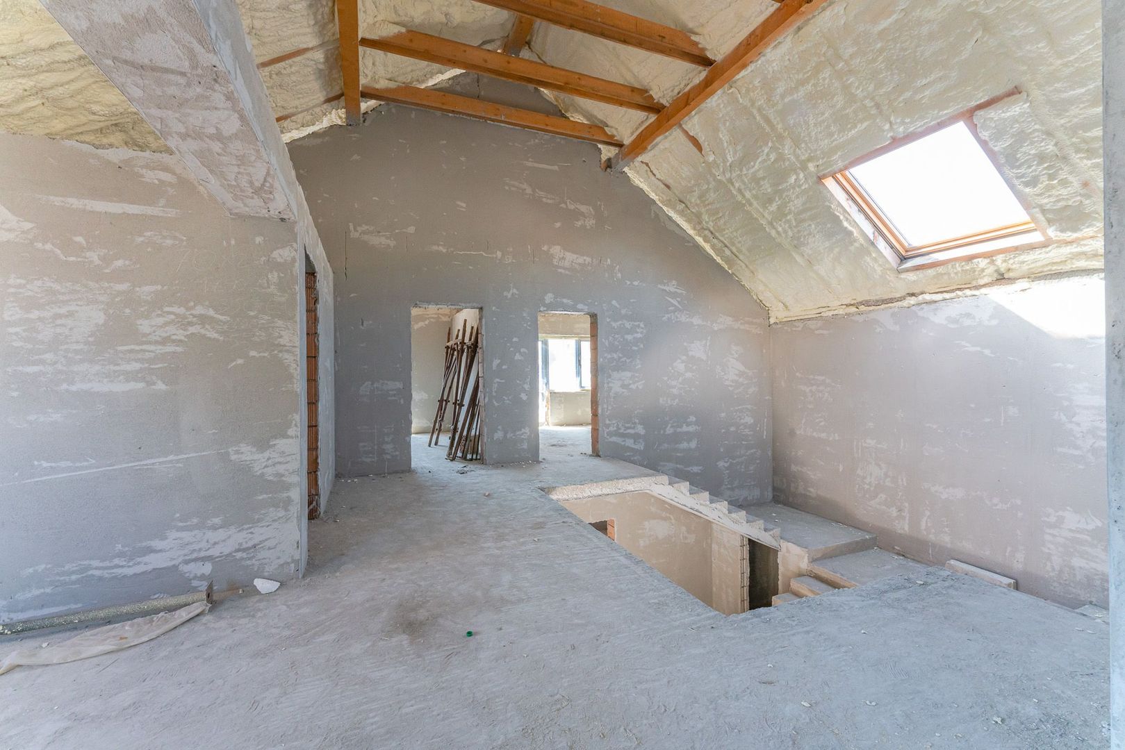 Casa 8 camere 7 bai 720 mp teren Brasov - Poză 4