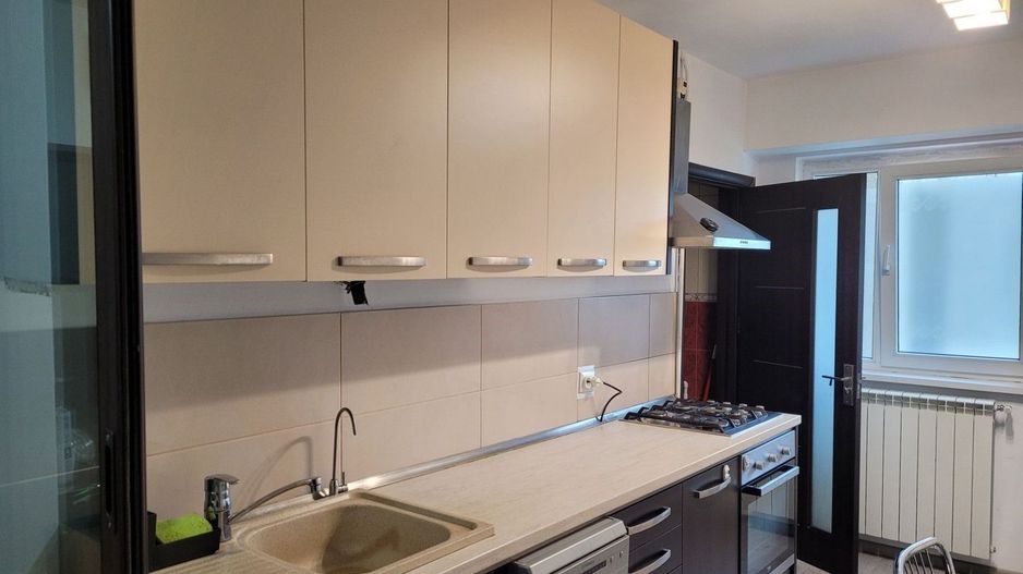 APARTAMENT SPATIOS METROU CENTRALA PROPRIE ZONA MUNCII - Poză 3
