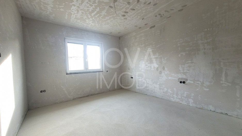 Casa individuala pe un singur nivel cu garaj dublu - Selimbar - Poză 11