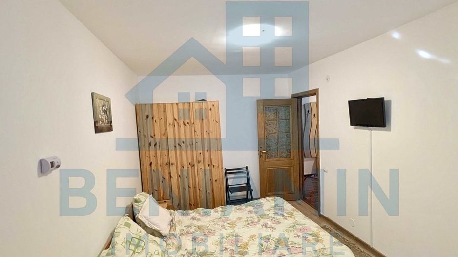 2 decomandate - parter - 53mp - centrala - Grivitei - Poză 4