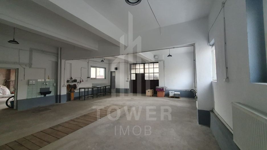 Spatiu industrial -hala (100 mp)- cu birou si baie (zona Garii) - Poză 1