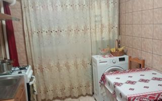 Vând apartament 3 cam. Dancu. - Poză 2