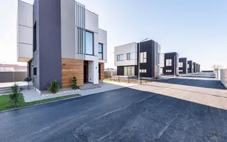 Vila Individuale de Lux în Tunari - Poză 18