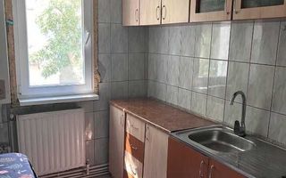 Apartament cu 3 camere/ 57mp/ zona Podu Ros - Poză 5