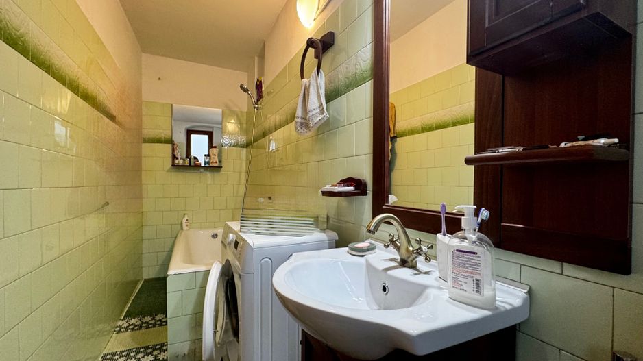 Apartament 2 camere spațios, cu garaj,  5 minute de Colegiu Bănățean - Poză 12