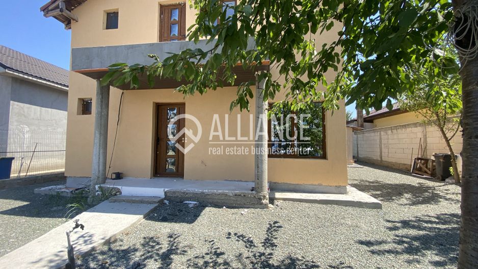 VALU LUI TRAIAN(COD 07) -Casa P+M 5 camere cu teren de 300 mp - Poză 16