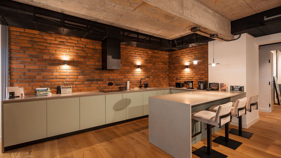 2 Camere PREMIUM || Parter cu Grădină 26mp || Brick Loft - Poză 3