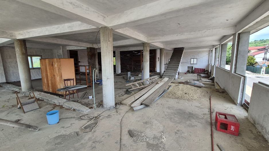 Spatiu comercial+Locuinta 664 mp construiti+anexa 16 mp si teren 845mp - Poză 23