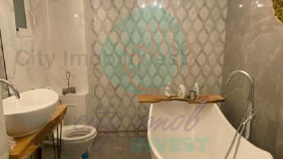 APARTAMENT SPATIOS DE 2 CAMERE STEFAN CEL MARE - Poză 6