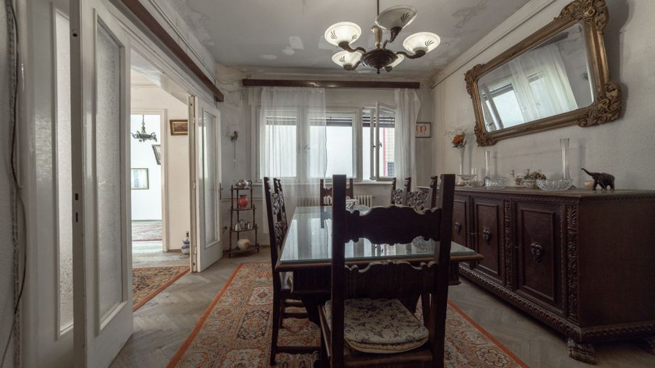 De vanzare Apartament 4 camere, Interbelic, Calea Calarasi, Decebal - Poză 1