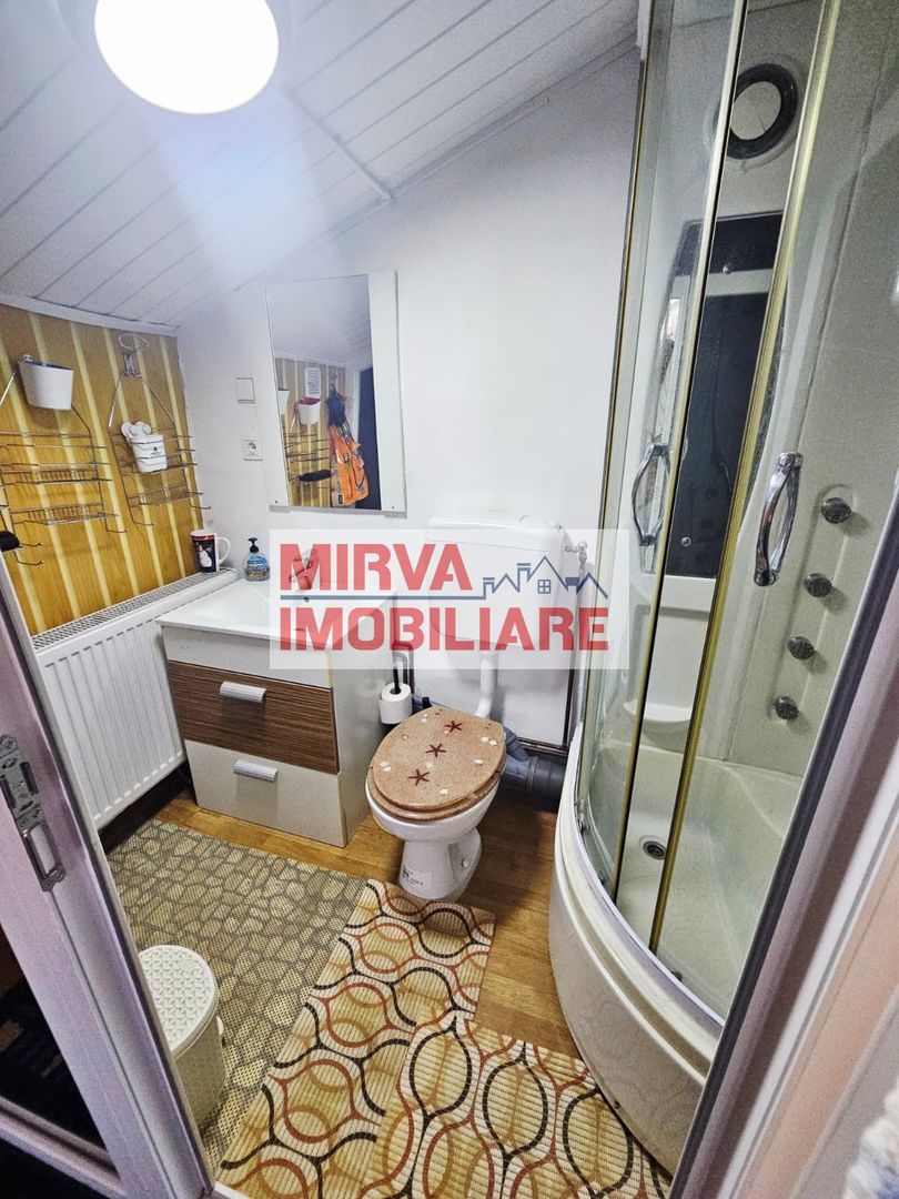 🏡 Casă spațioasă cu 9 camere în Strejnicu – pentru locuință, birouri - Poză 52