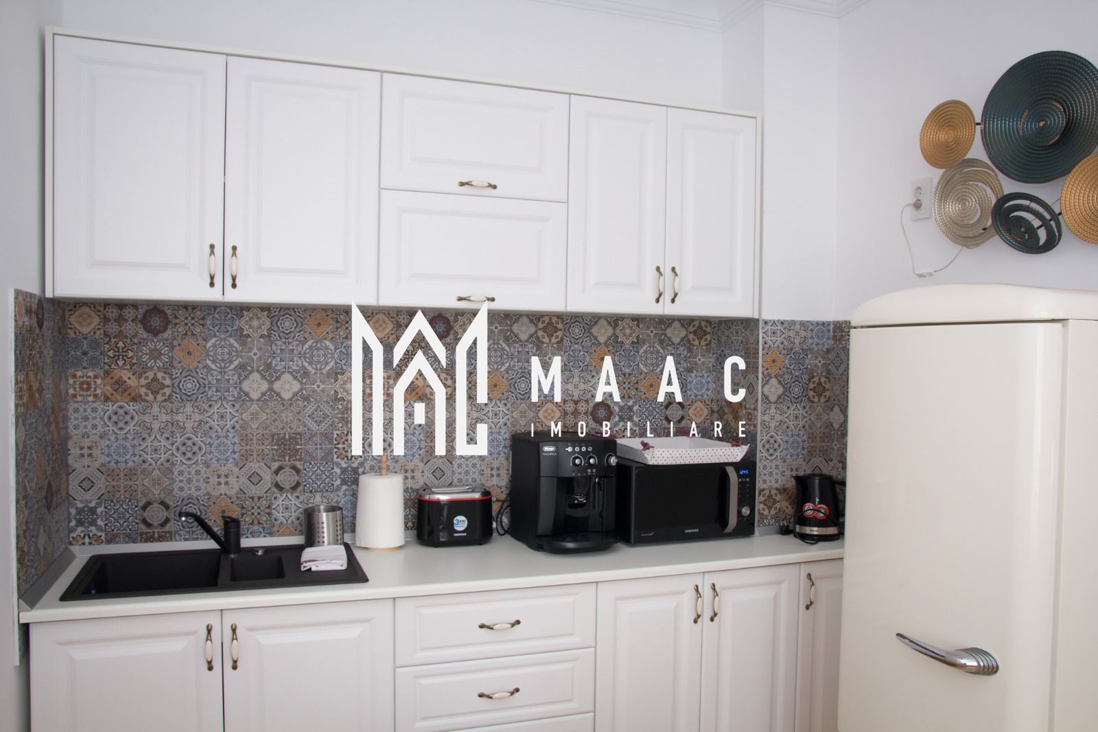 Apartament Lux | Centru | 118 MPU | Pod | Pivnita | Curte - Poză 5