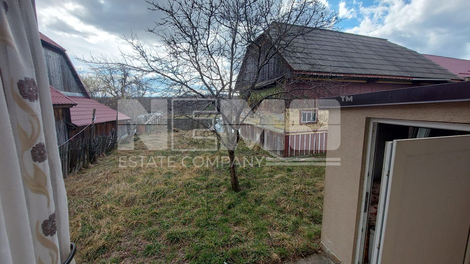 🏡 Casă de vânzare în Horodnicul de Sus! 🏡 - Poză 17
