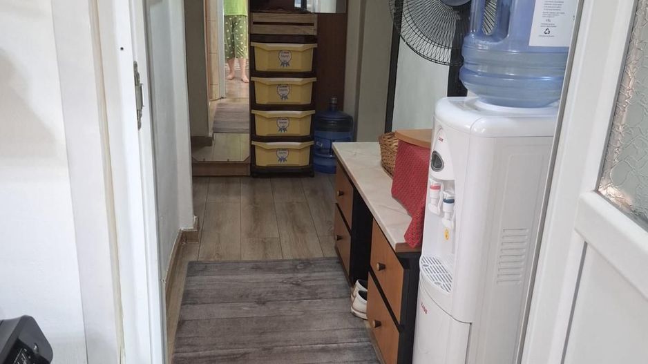 Apartament cu trei camere, Brancoveanu-Luica, 93.0000€ negociabil - Poză 4