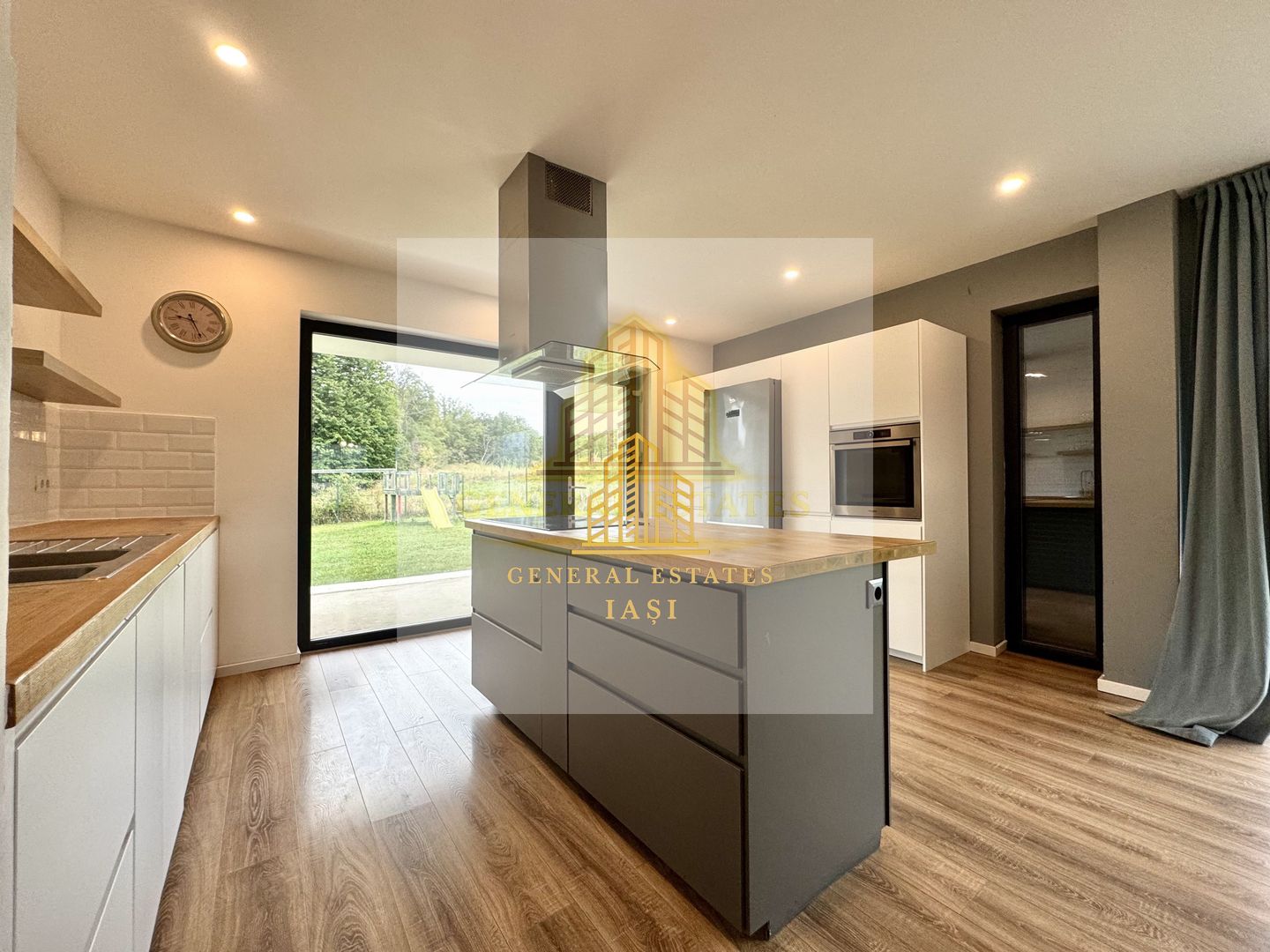 Vânzare Casă P+E în Bârnova-Gata de mutare imediata - Poză 9