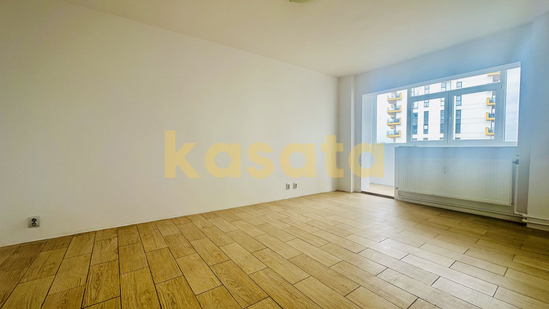 OPORTUNITATE | APARTAMENT 3 CAMERE | COLENTINA | CENTRALA | VEDERE LAC - Poză 1