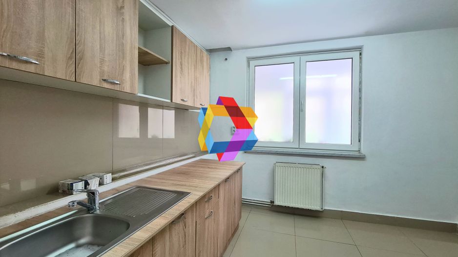 Spatiu birouri de închiriat Brasov - 60 mp # spatii-comerciale-brasov.ro - Poză 8