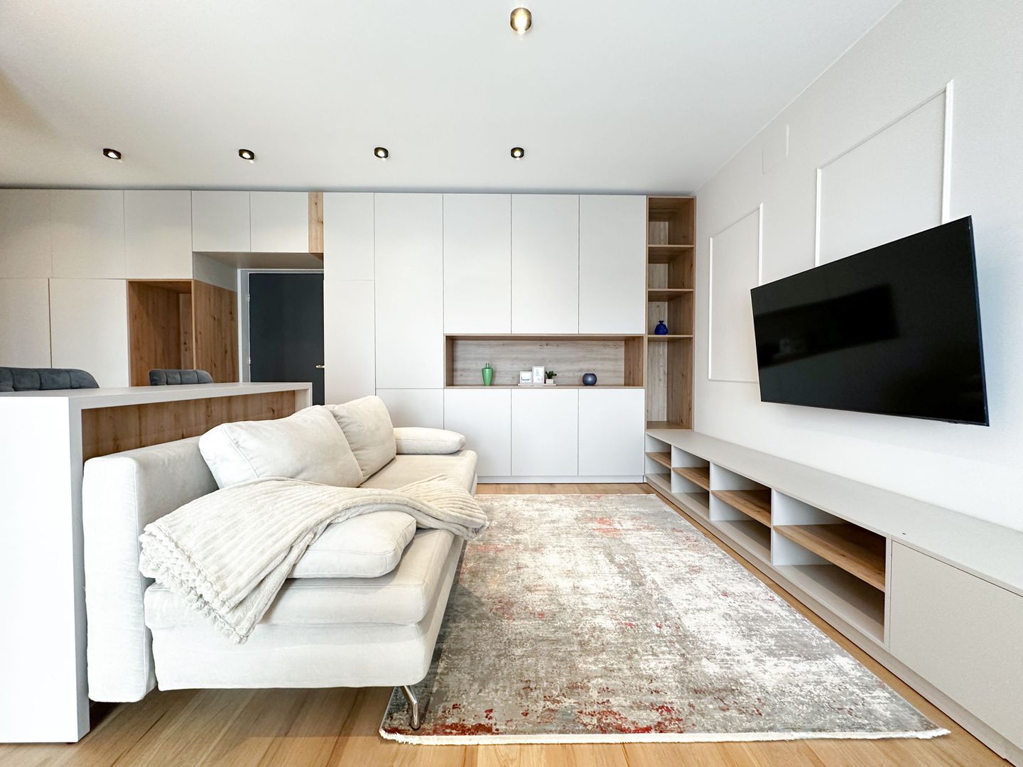 Chirie I Apartament 3 camere I Iancu Nicolae I Boxa & Spa & Gym & 2P - Poză 3