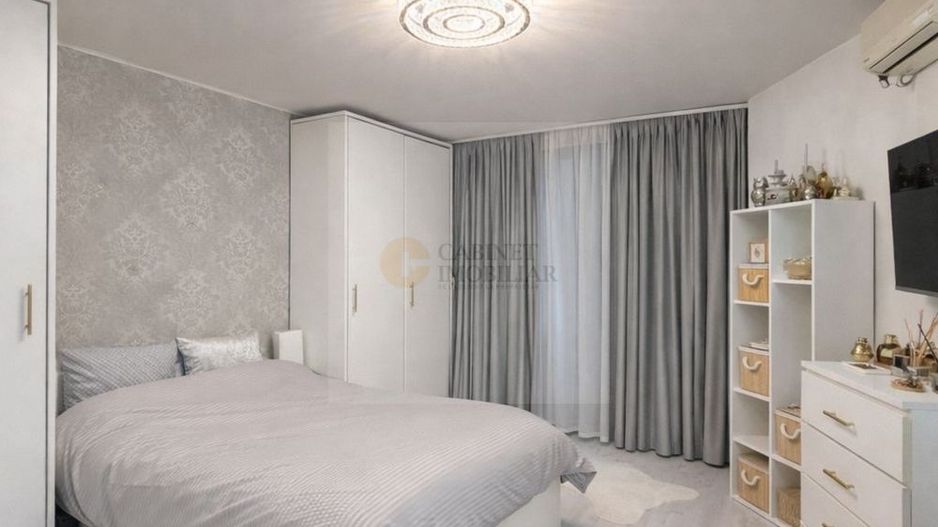 Garsoniera I Cismigiu - Kogalniceanu I Etaj 3 - Poză 1