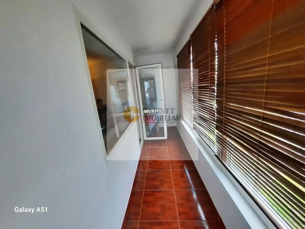 Garsonieră - 39MP | Decomandat | Credit | Balcon Mare | M Gorj - 3 min - Poză 3