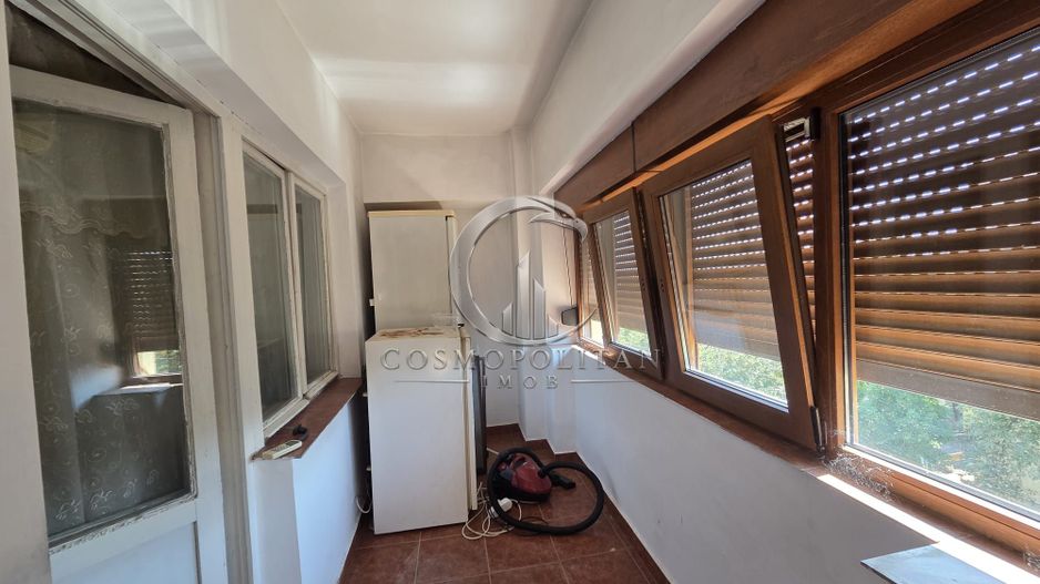 Apartament deosebit cu scara interioara si 4 camere ~ pozitie centrala - Poză 13