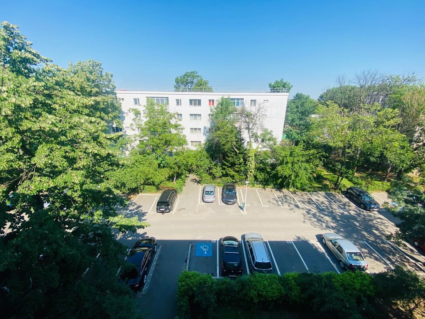 3 camere Apusului | Bloc reabilitat - Poză 9