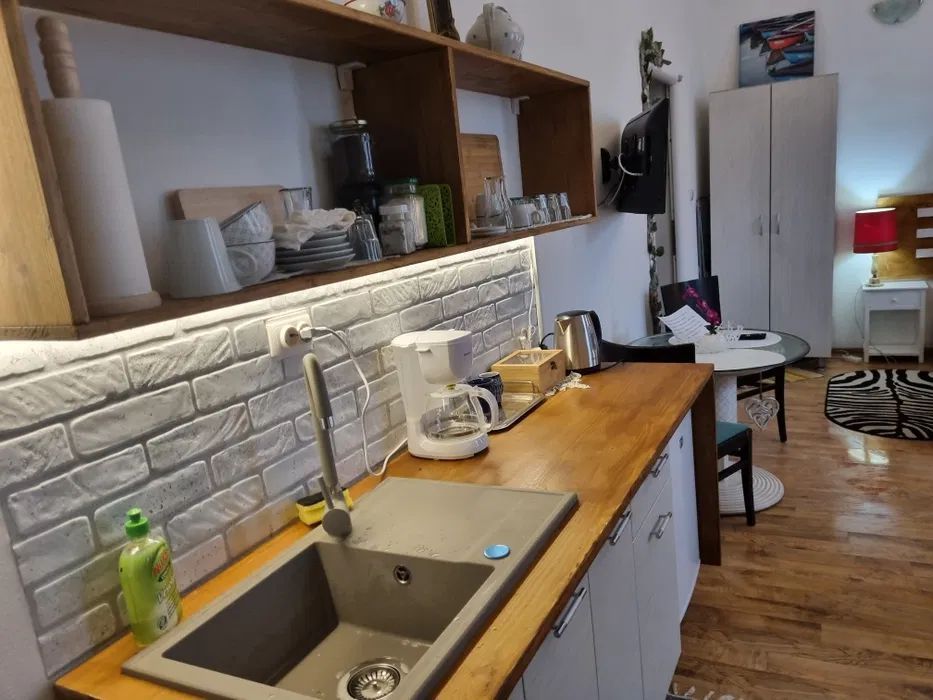 Casa cu 4 camere | Gruia | Parcare Proprie - Poză 1