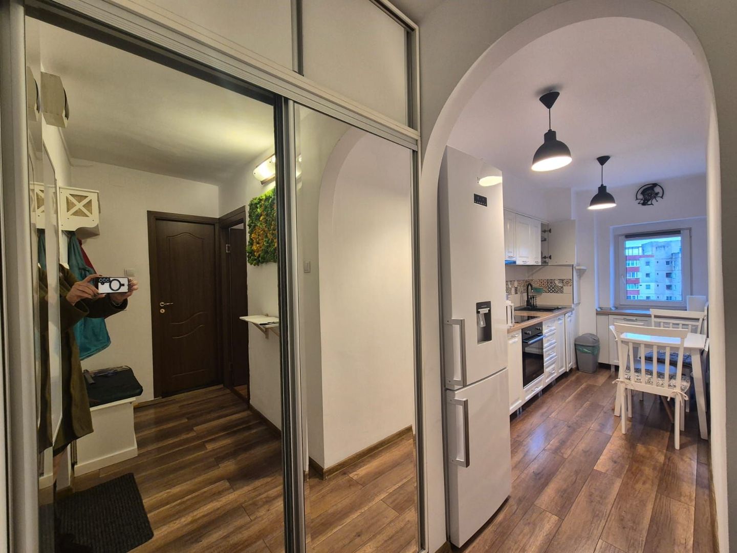 Intrare Racadau, garsonieră mobilată si utilată - Poză 6