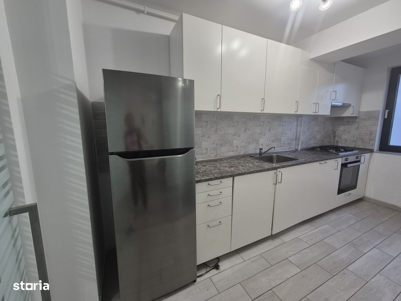 Garsoniera de inchiriat, zona Timpuri Noi - Poză 4
