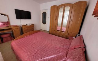 Vand apartament cu 2 camere, etaj 1 pe Bulevardul Pandurilor - Poză 4