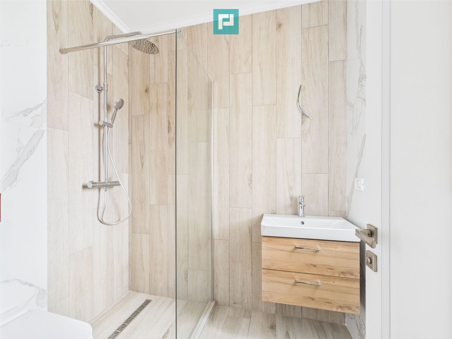 Duplex 5 camere  în cartier Europa Mosnița Nouă - Poză 19