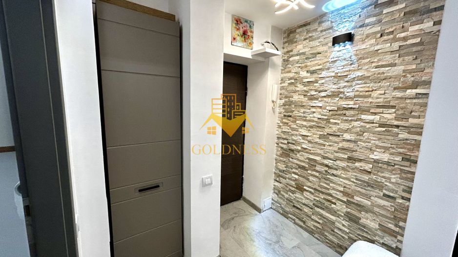 1 camera open space, Modern, Parcare, Hotel Royal, AC Gheorgheni - Poză 12