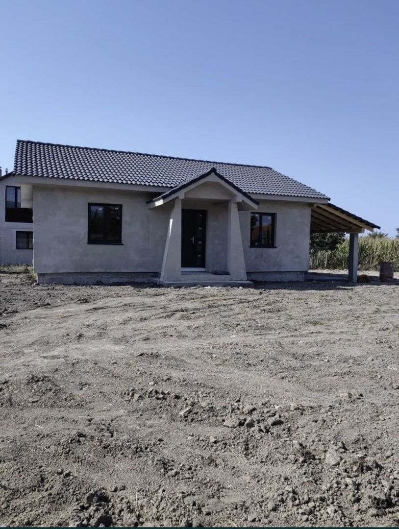 Casa noua in satul Ruseni - Poză 2