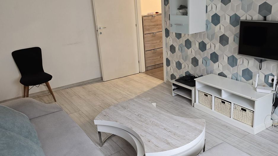 Apartament moder 3 camere +loc de parcare, zona Bragadiru - Poză 1