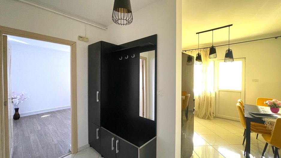 Apartament 3 camere zona Soarelui - 97.000 - Poză 9