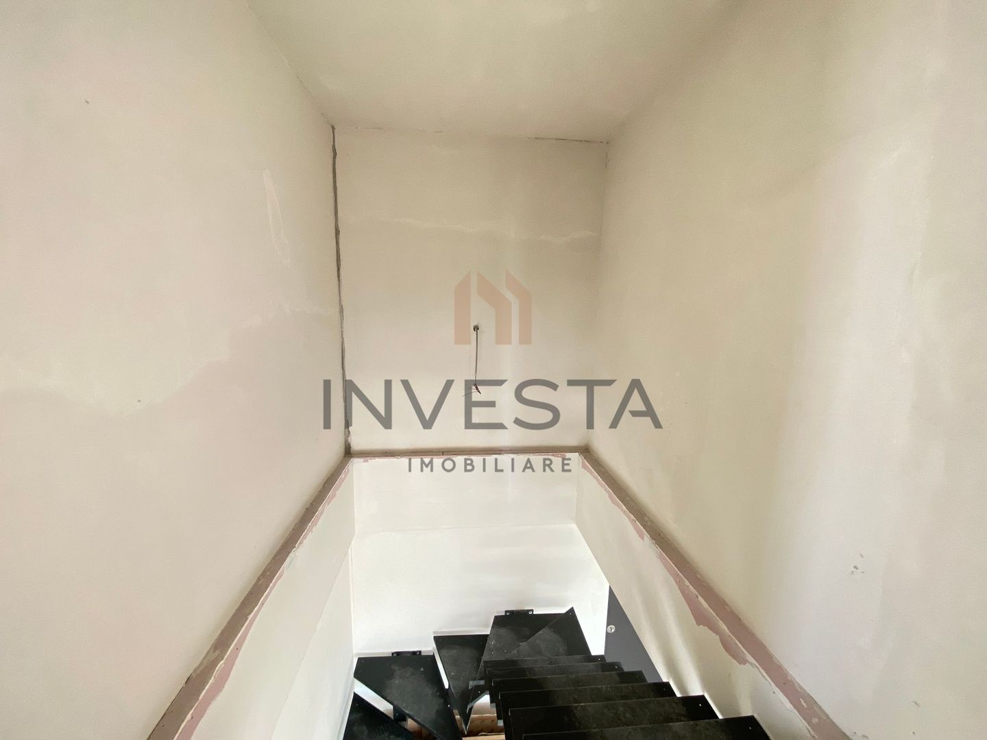 Penthouse pe 2 nivele cu terasa de 20 mp, parcare, bloc nou, Buna Ziua - Poză 4
